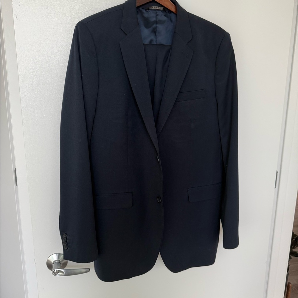 Banana Republic Men's Navy Blazer and Pants (35x34)